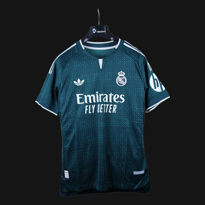 کیت دوم رئال مادرید فصل 2026-2027 | پیراهن دوم Real Madrid